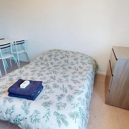 Paisible 5e Rue Jean-jacques Rousseau *
