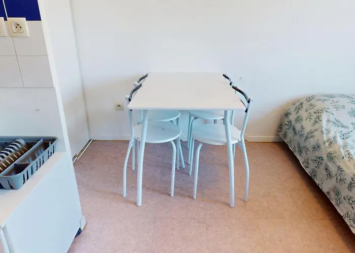 Apartment Paisible 5e Rue Jean-jacques Rousseau Le Havre